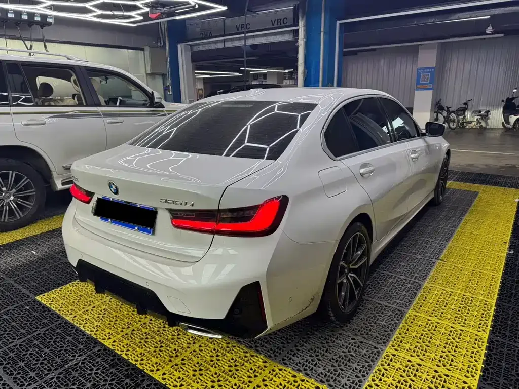 BMW 3 Series 2025 из CN, фото 8