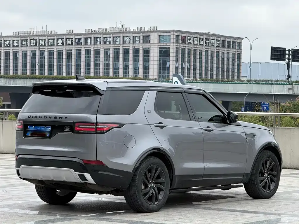 Land Rover Discovery — фото 6
