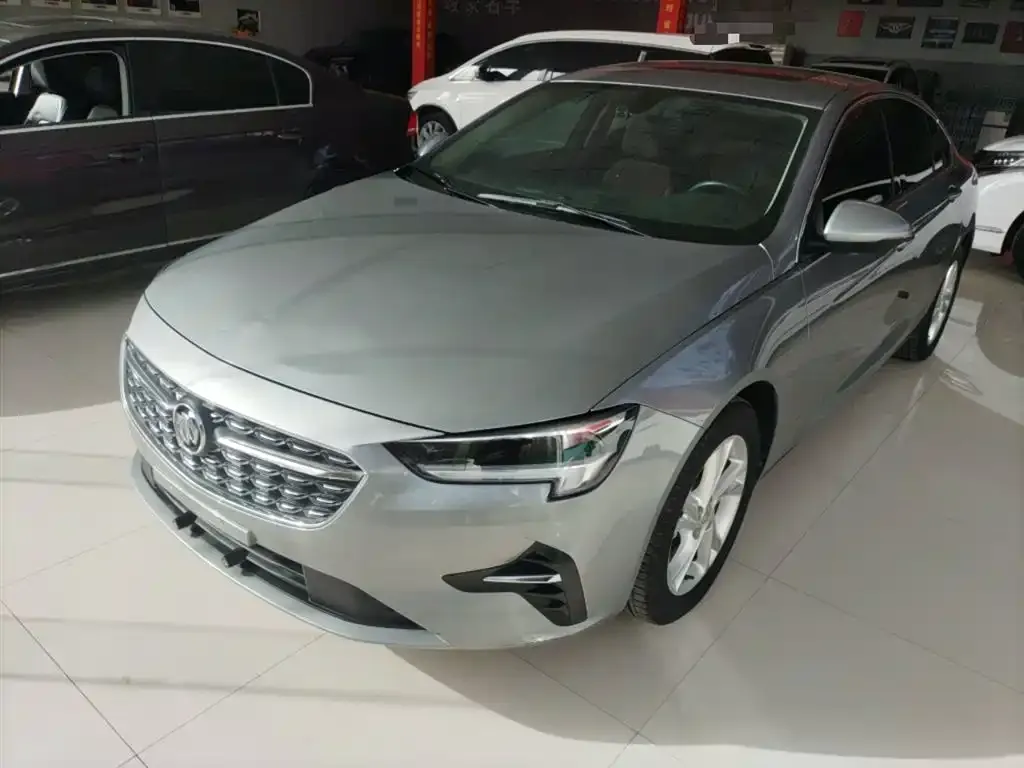 Buick Regal — фото 1