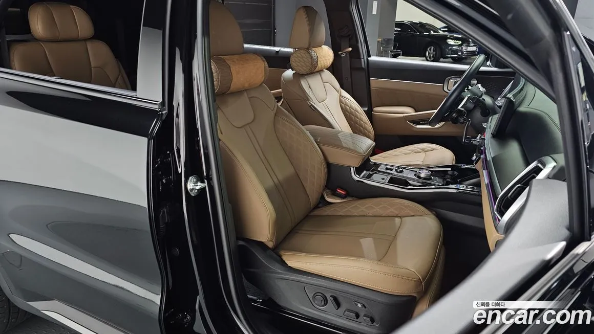 Kia Sorento — фото 10