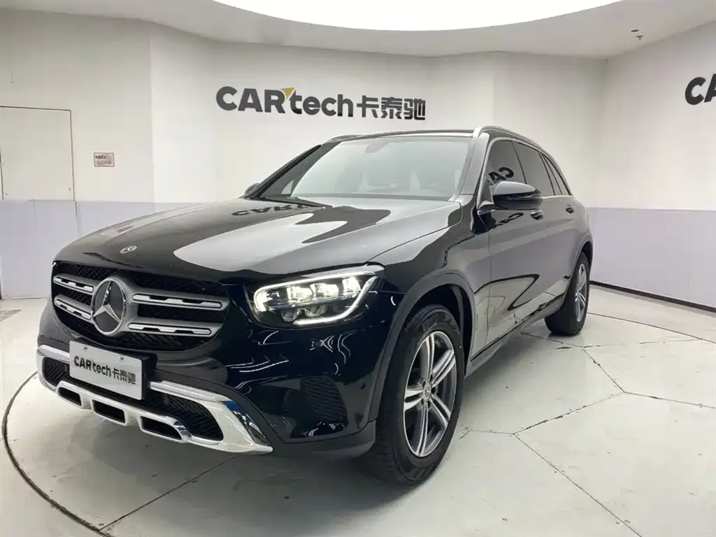 Mercedes-Benz GLC — фото 1