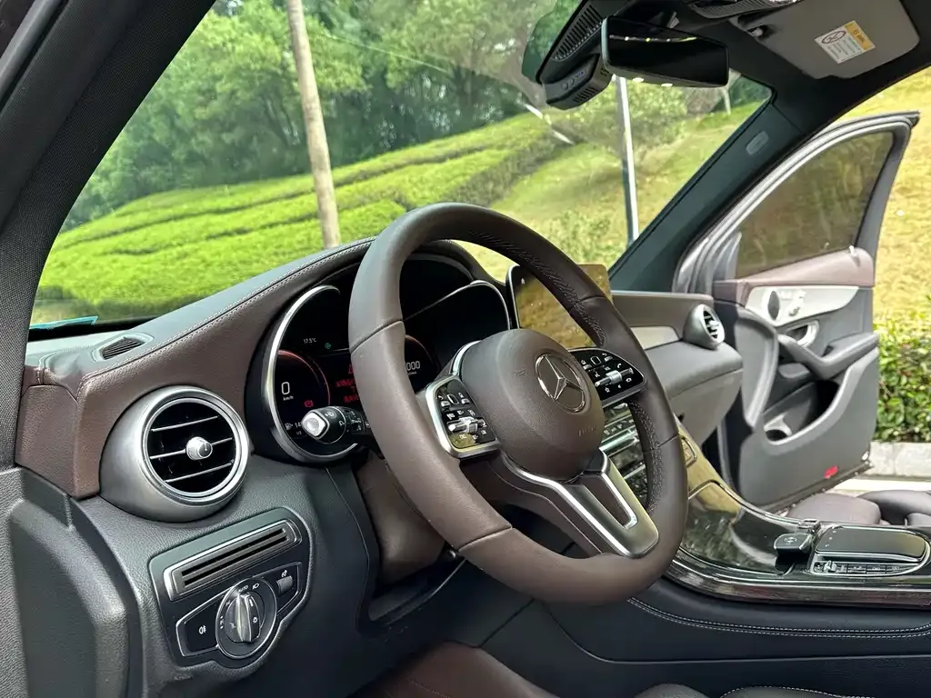 Mercedes-Benz GLC 2021 из CN, фото 4