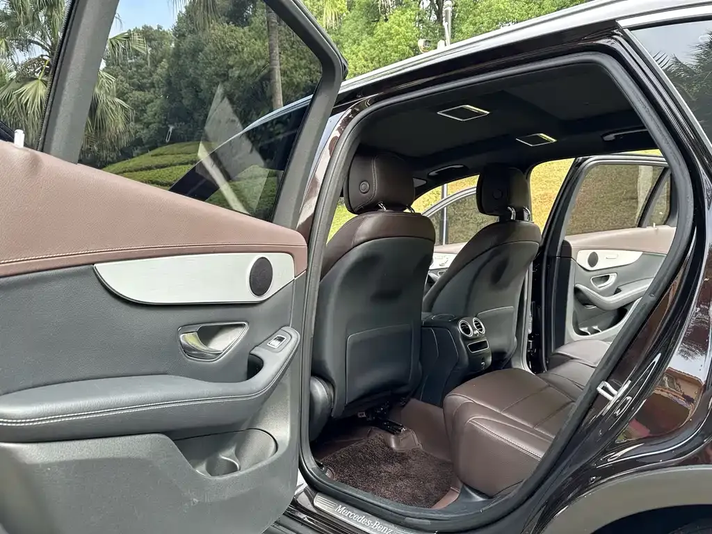 Mercedes-Benz GLC 2021 из CN, фото 9