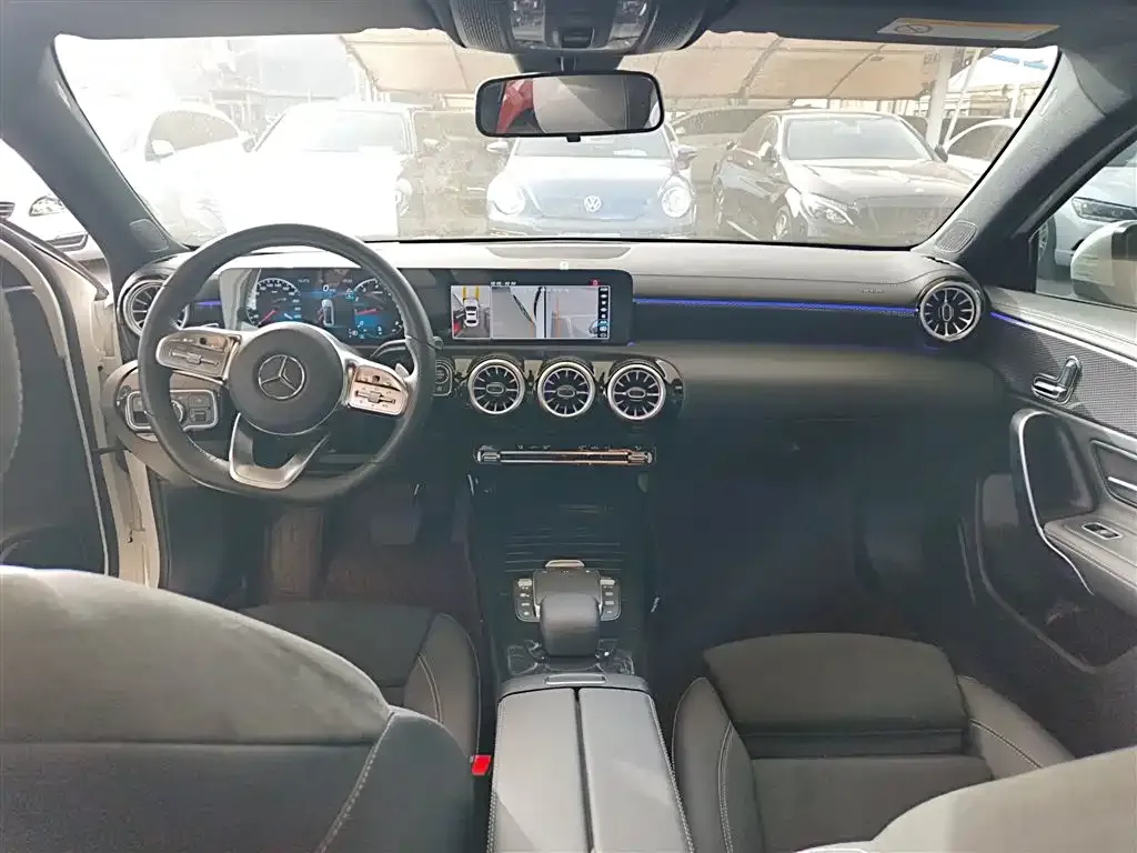 Mercedes-Benz A-Class 2023 из CN, фото 10