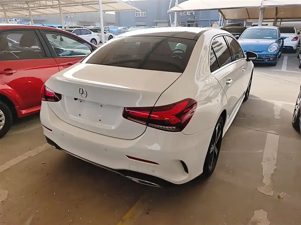 Mercedes-Benz A-Class 2023 из CN, фото 7