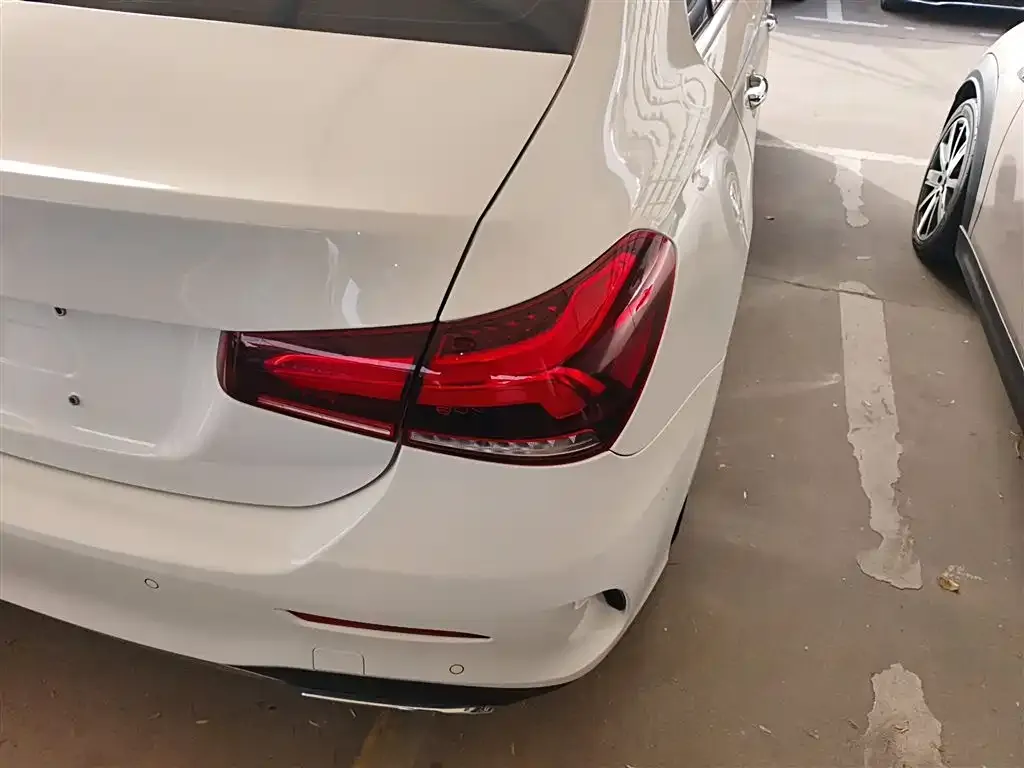 Mercedes-Benz A-Class 2023 из CN, фото 8
