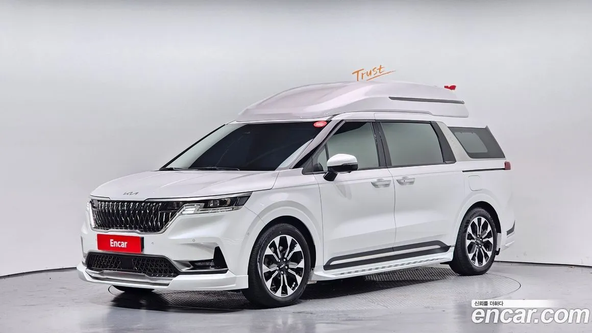 Kia Carnival — фото 1