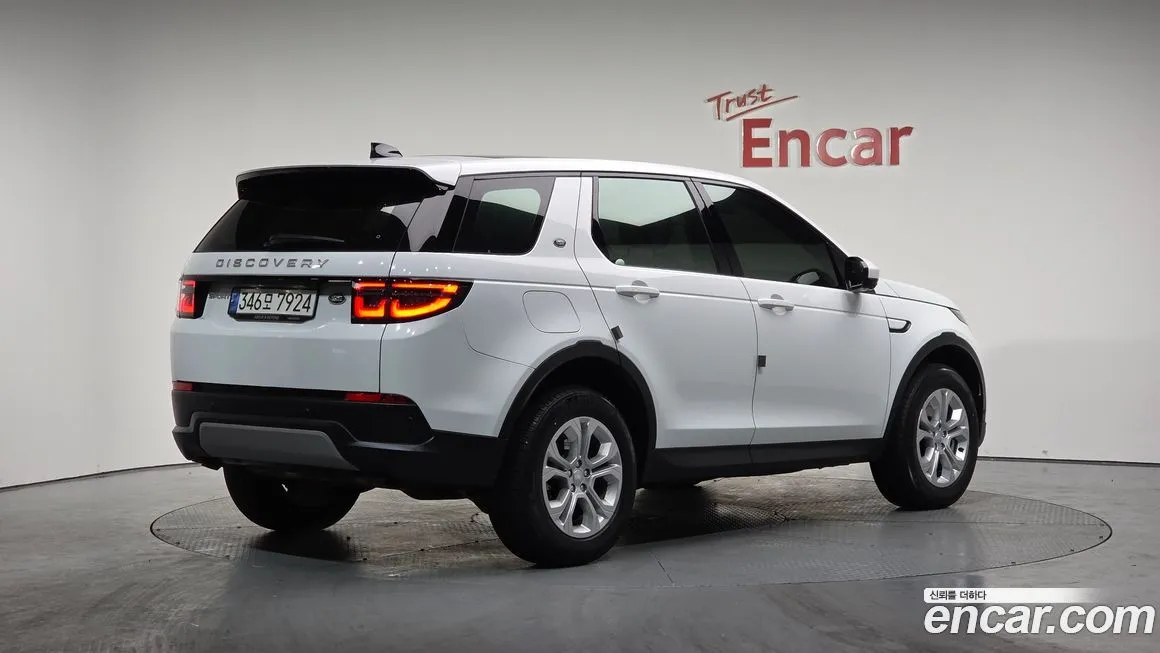 Land Rover Discovery Sport — фото 2