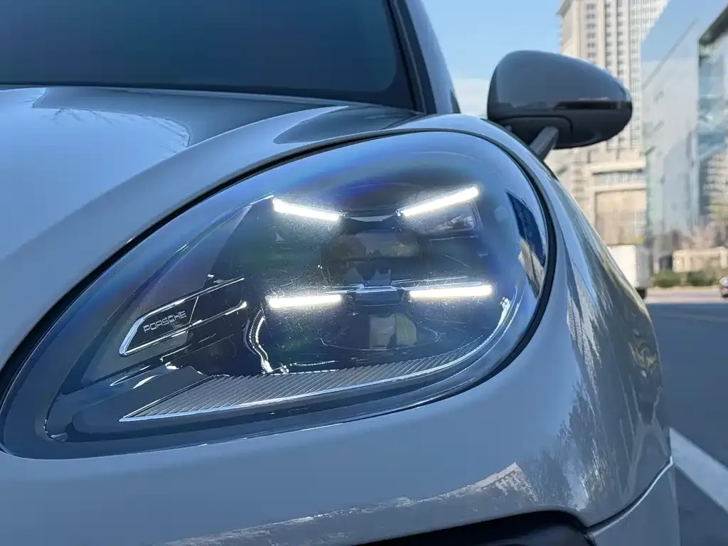 Porsche Macan 2023 из CN, фото 4