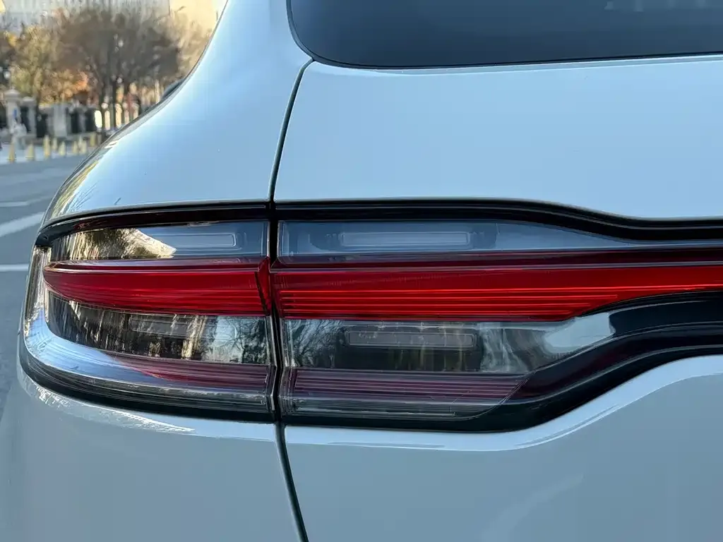 Porsche Macan 2023 из CN, фото 8