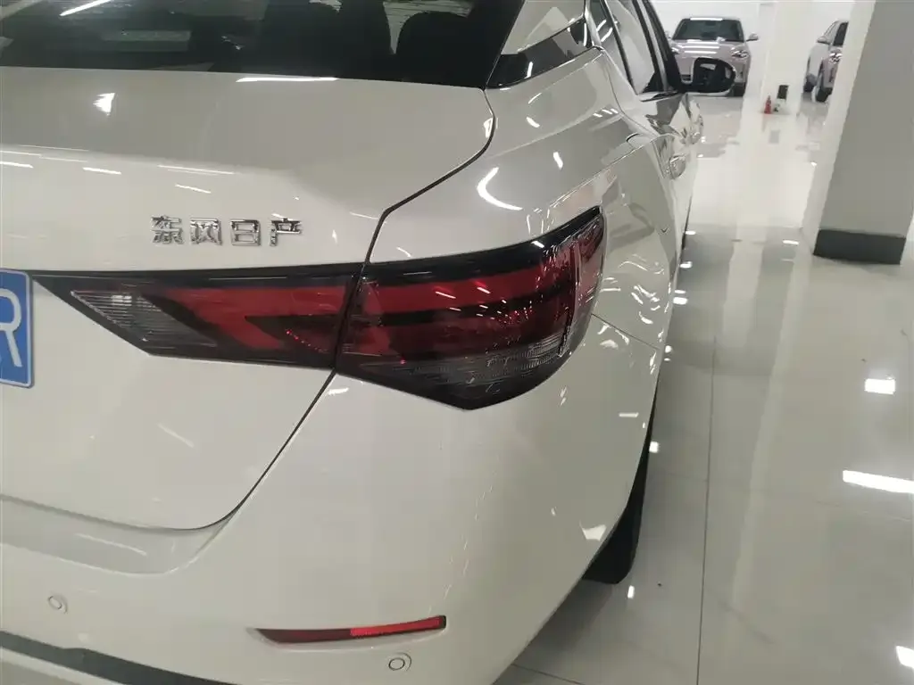 Nissan Sylphy 2023 из CN, фото 8