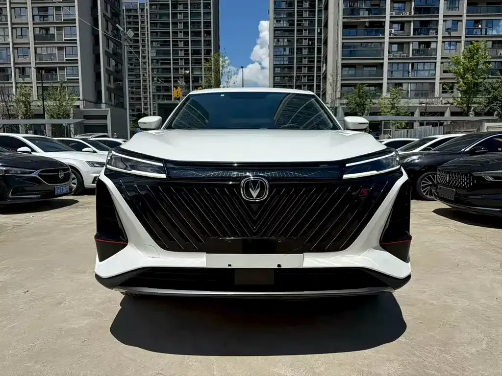 Changan CS75PLUS 2023 из CN, фото 2