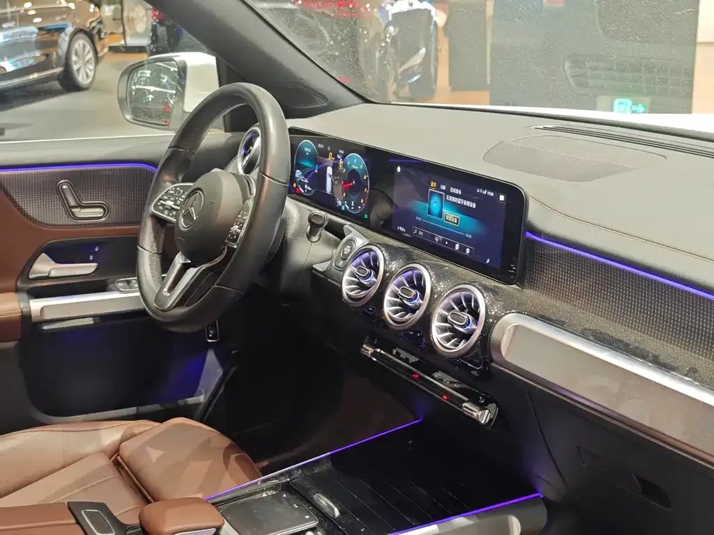 Mercedes-Benz GLB 2023 из CN, фото 10