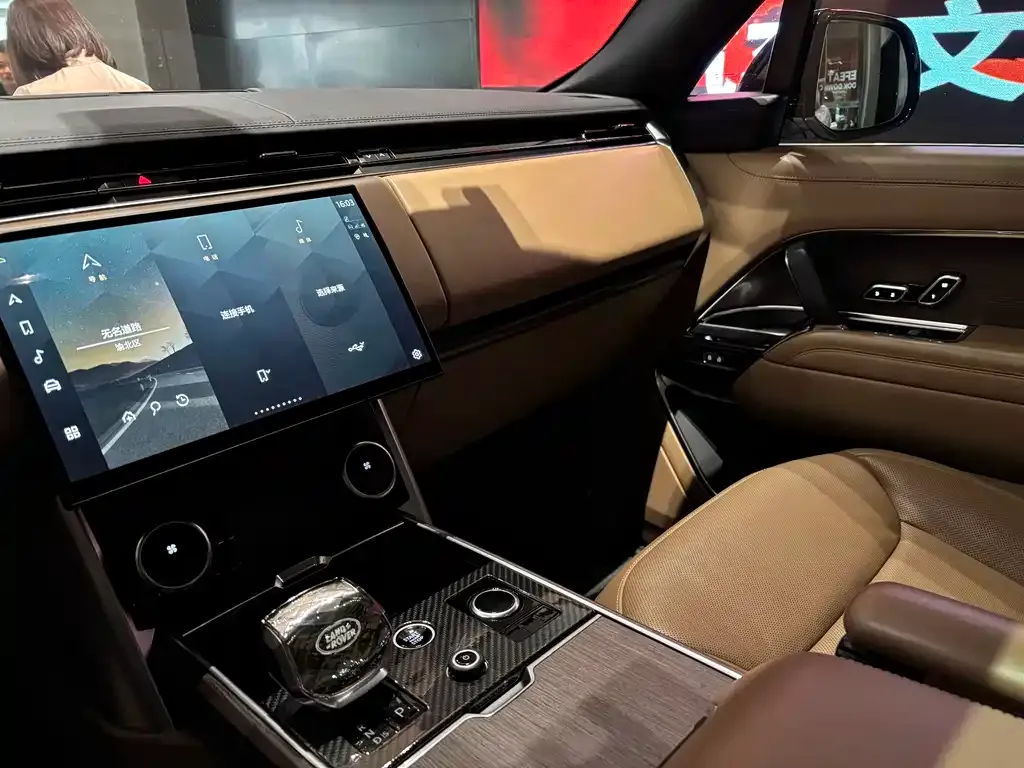 Land Rover Range Rover 2023 из CN, фото 7