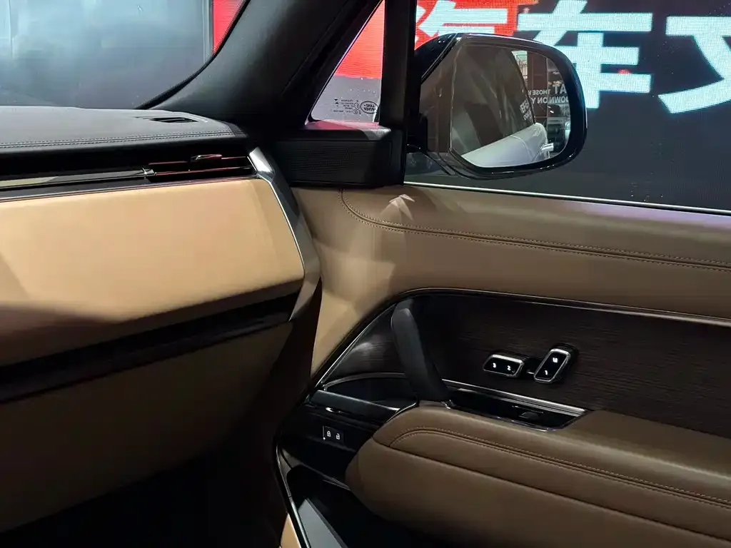 Land Rover Range Rover 2023 из CN, фото 8