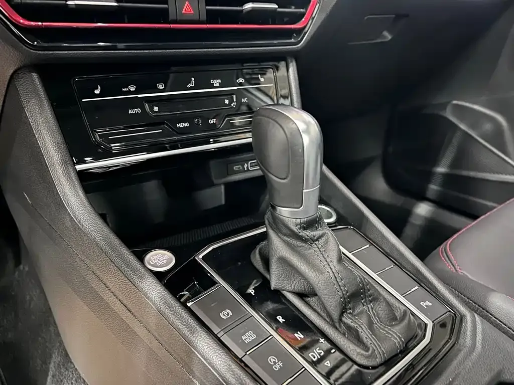 Volkswagen Lavida 2024 из CN, фото 9
