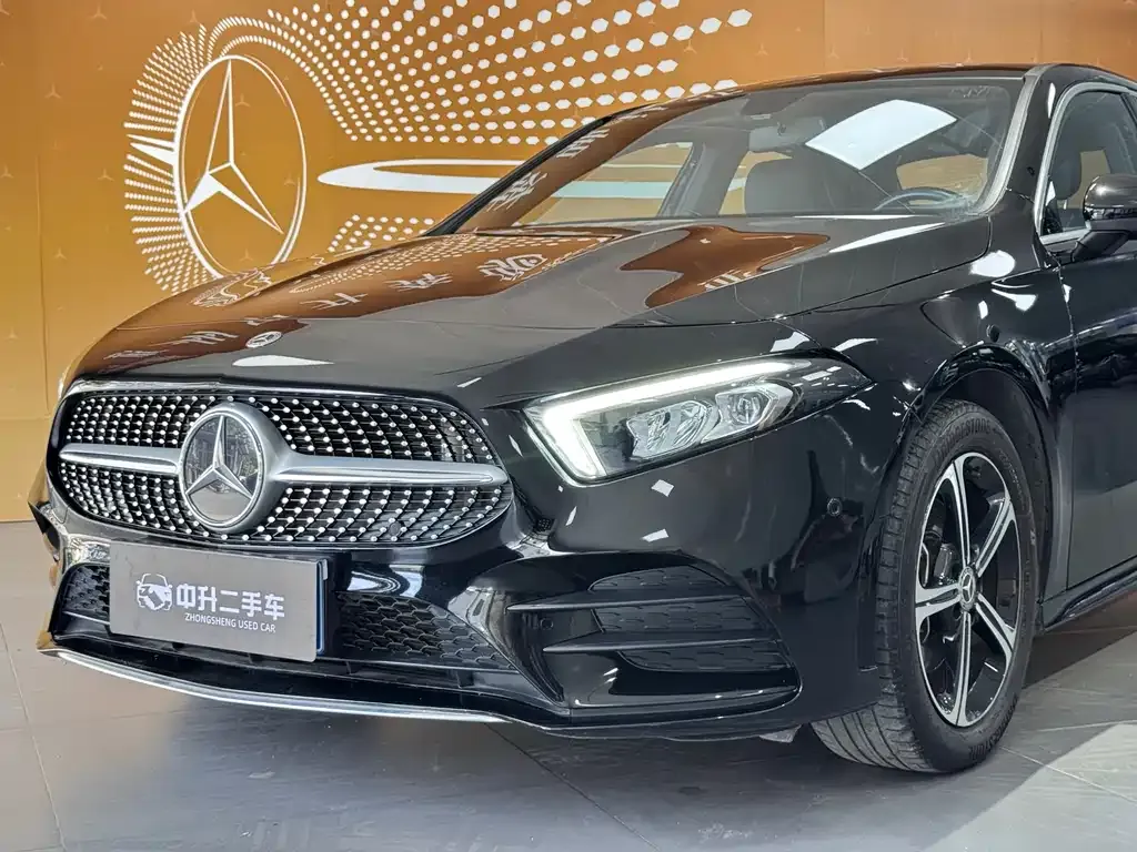 Mercedes-Benz A-Class 2023 из CN, фото 2