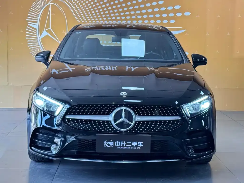 Mercedes-Benz A-Class 2023 из CN, фото 7