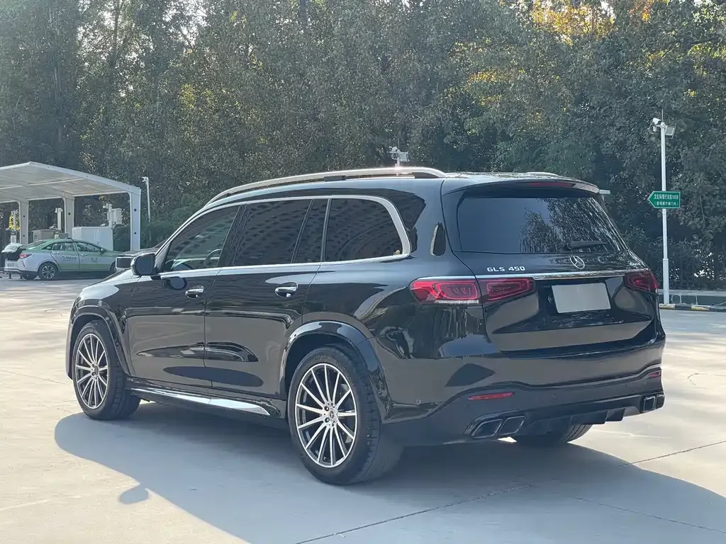 Mercedes-Benz GLS — фото 4