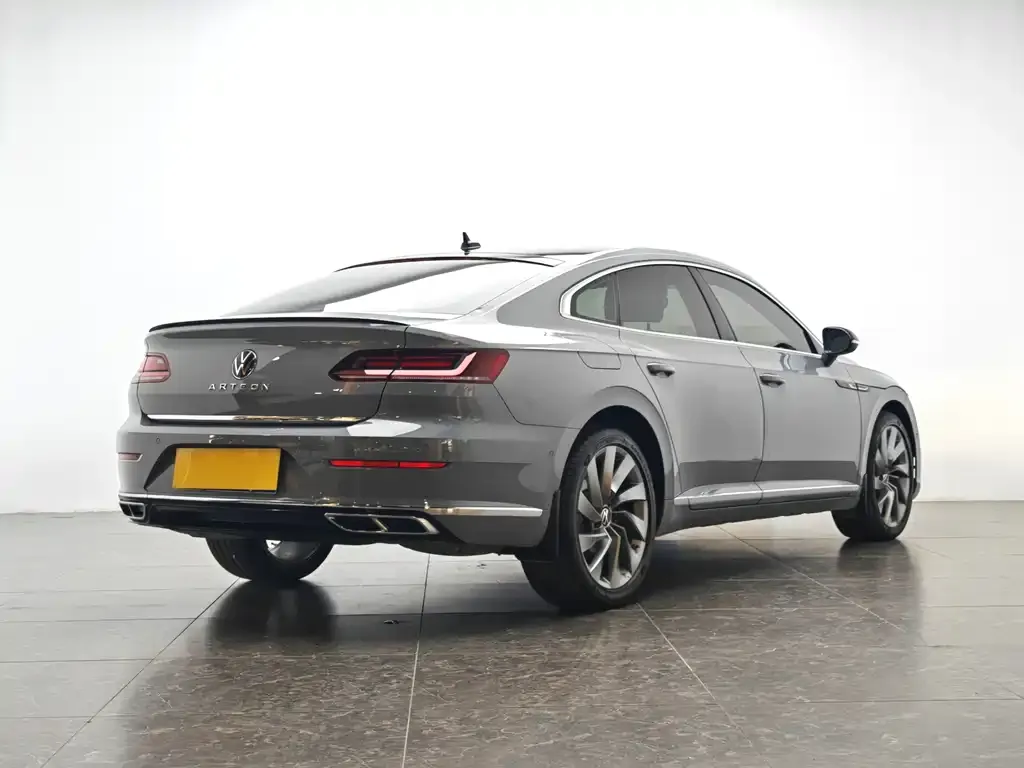 Volkswagen CC — фото 3