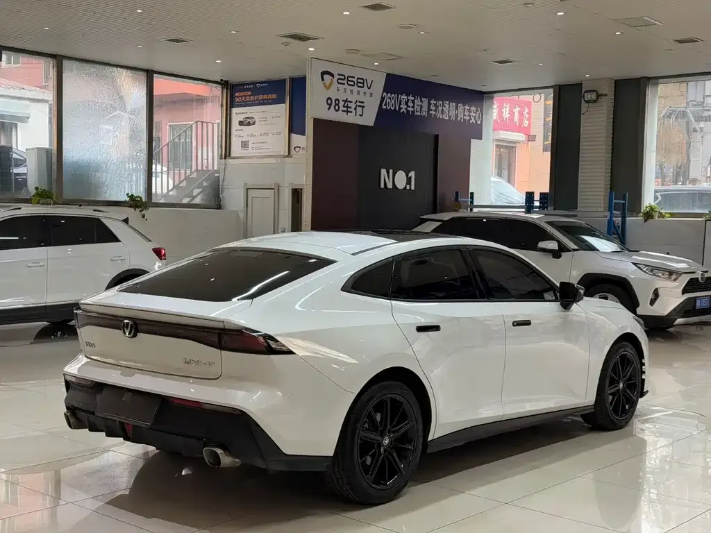 Changan UNI-V 2022 из CN, фото 4