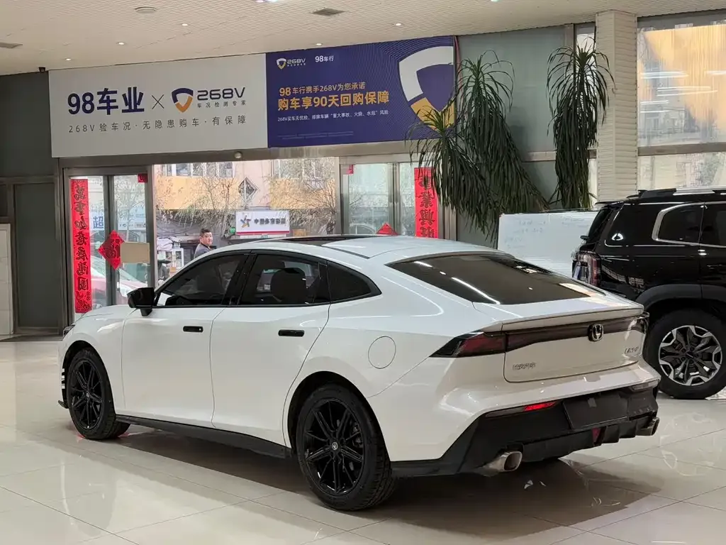 Changan UNI-V 2022 из CN, фото 6