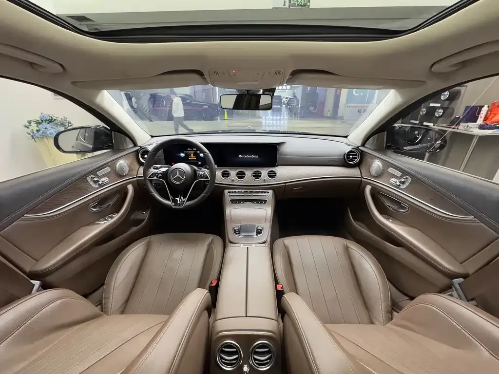 Mercedes-Benz E-Class 2022 из CN, фото 9