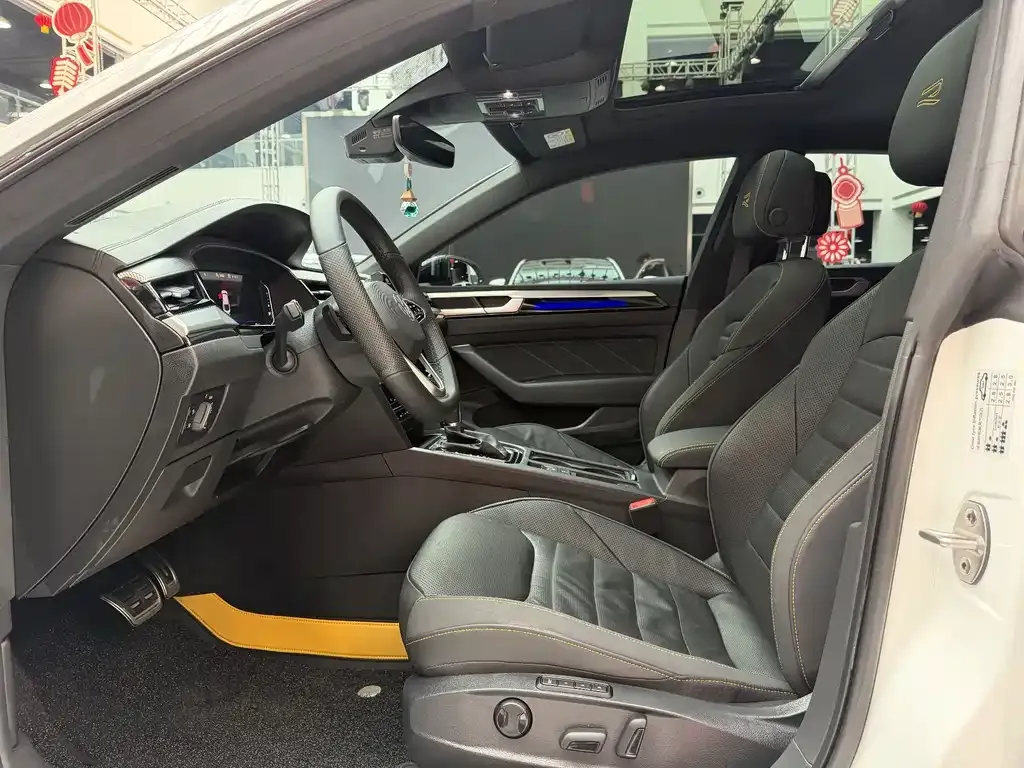 Volkswagen CC 2025 из CN, фото 4