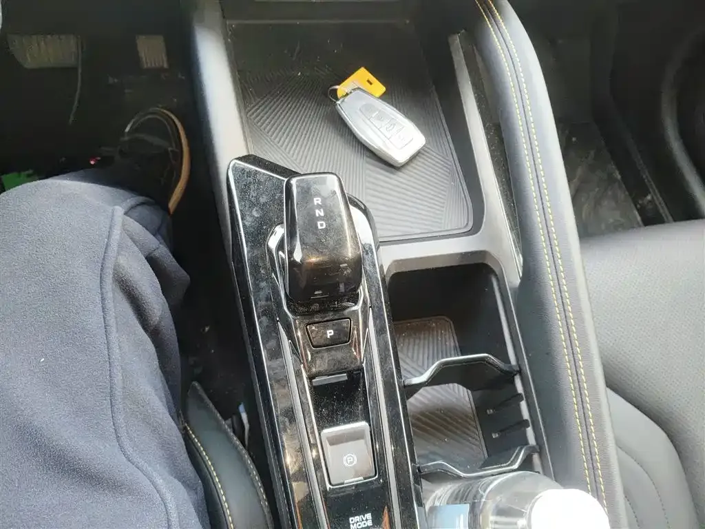 Geely Binyue 2024 из CN, фото 6