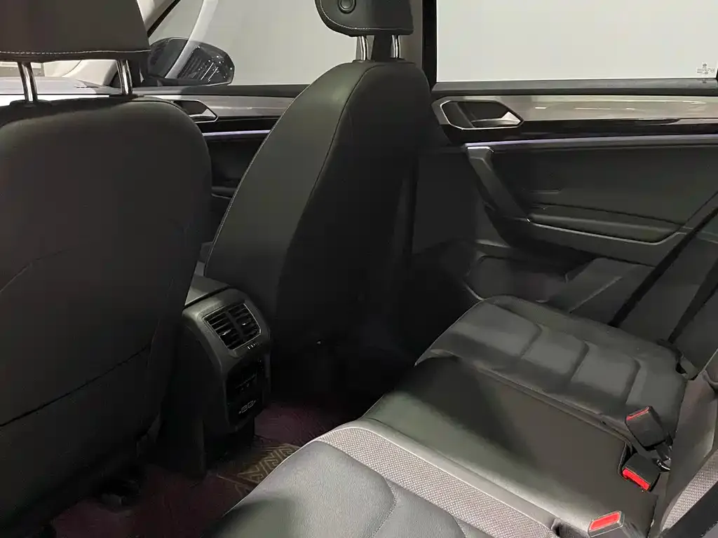 Volkswagen Tayron 2022 из CN, фото 10