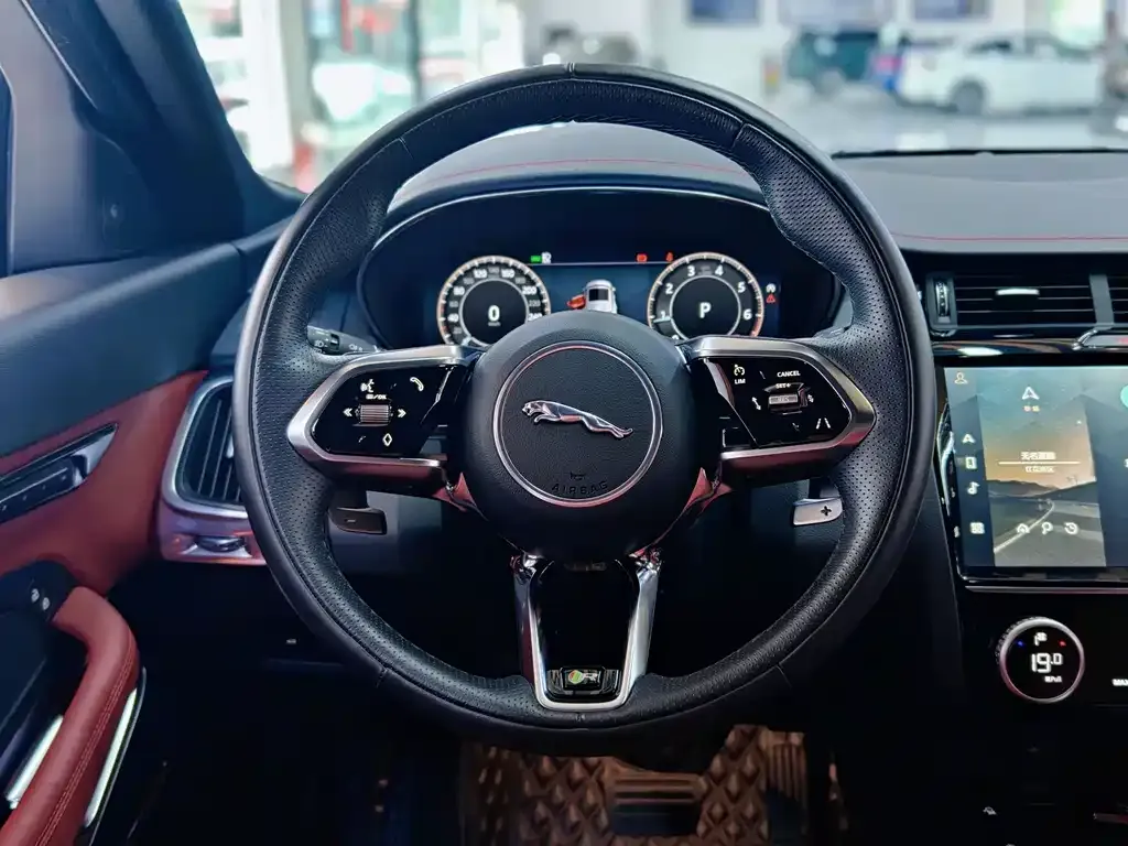 Jaguar E-PACE 2024 из CN, фото 8