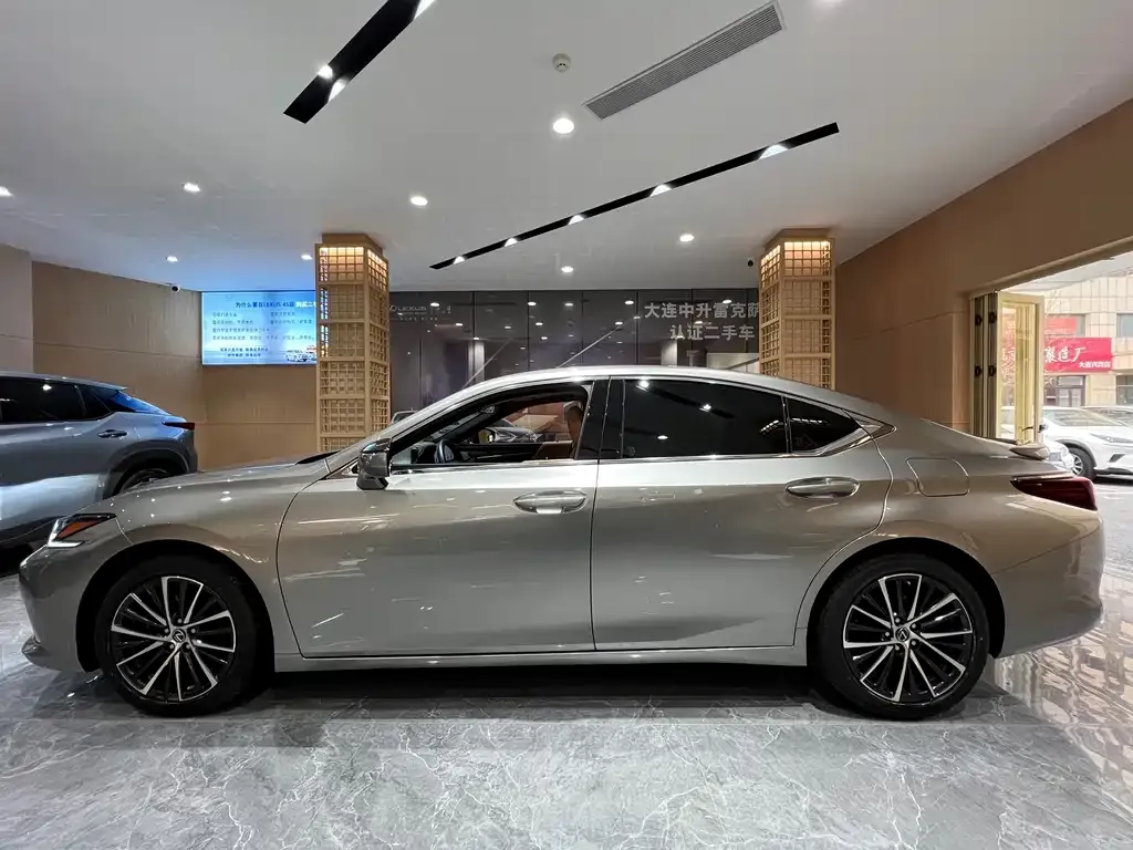 Lexus ES 2024 из CN, фото 3