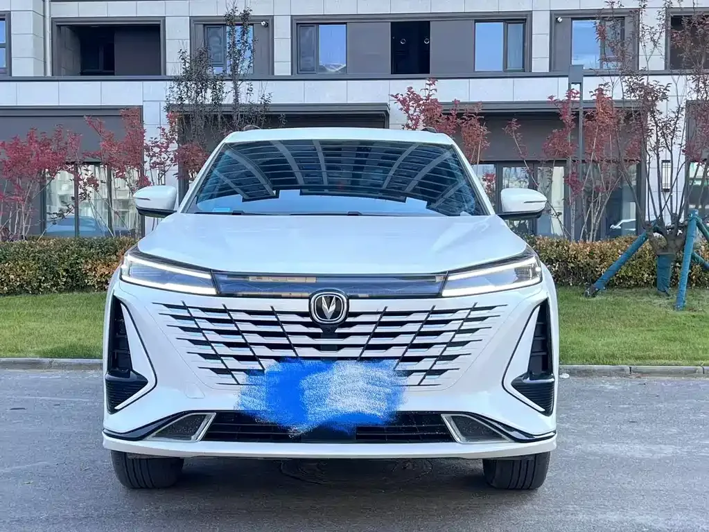 Changan CS75PLUS 2024 из CN, фото 2
