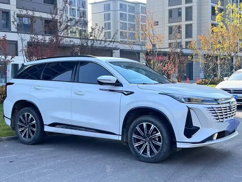 Changan CS75PLUS 2024 из CN, фото 3