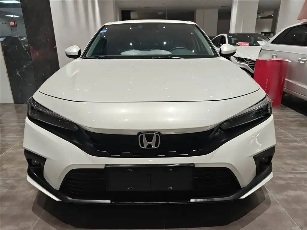 Honda Civic 2023 из CN, фото 3