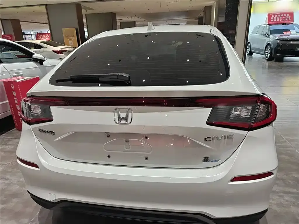 Honda Civic 2023 из CN, фото 6