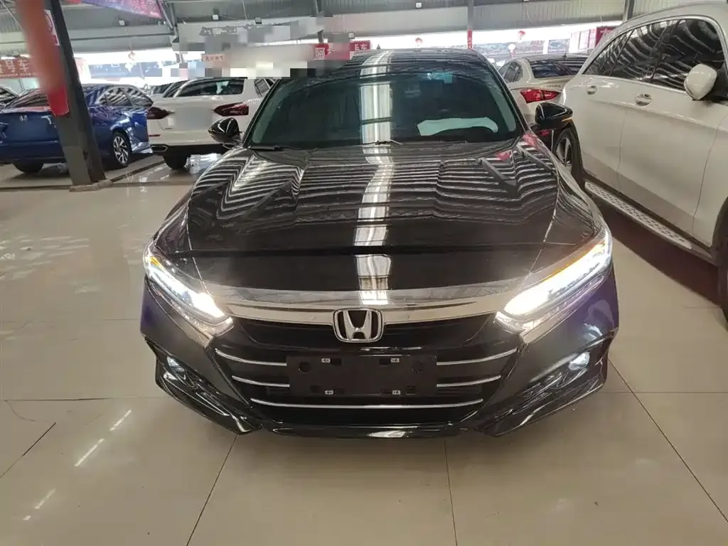 Honda Accord 2023 из CN, фото 3