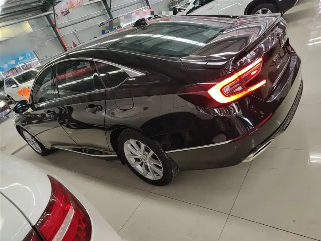 Honda Accord 2023 из CN, фото 5