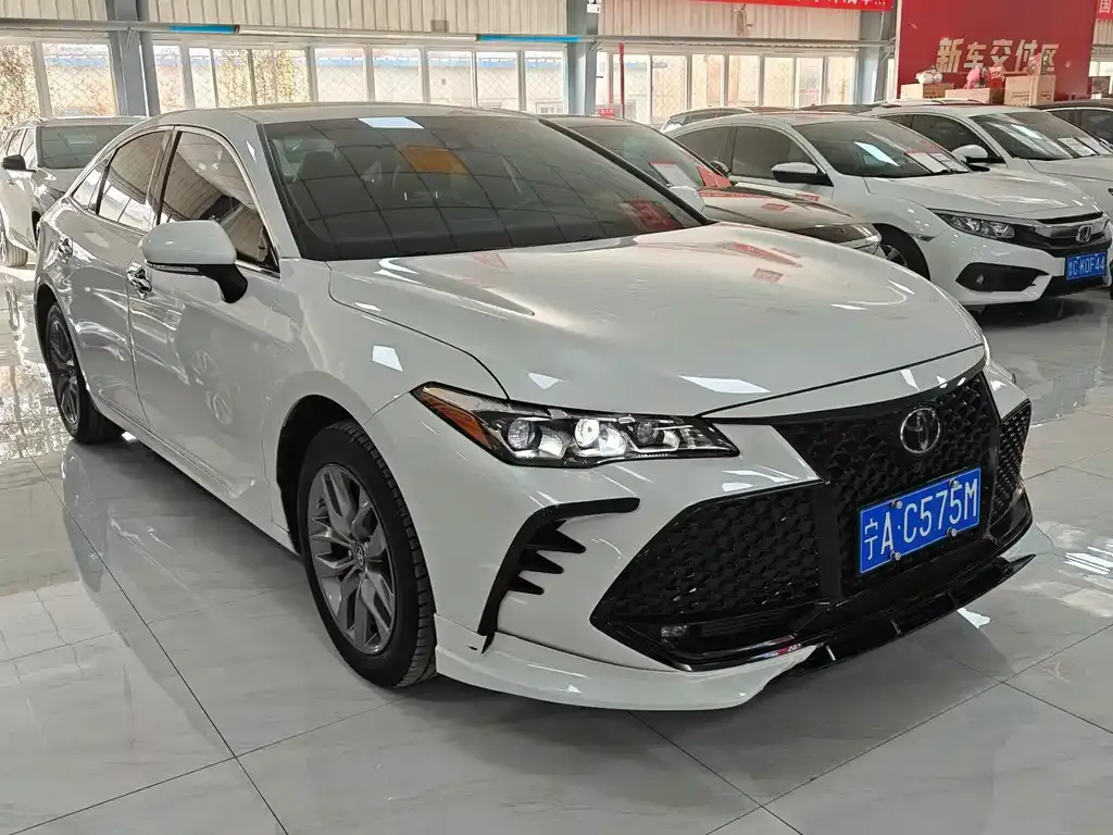 Toyota Avalon 2021 из CN, фото 3