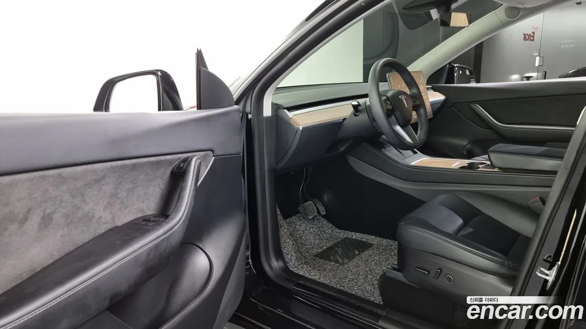 Tesla Model Y 2022 из KR, фото 10