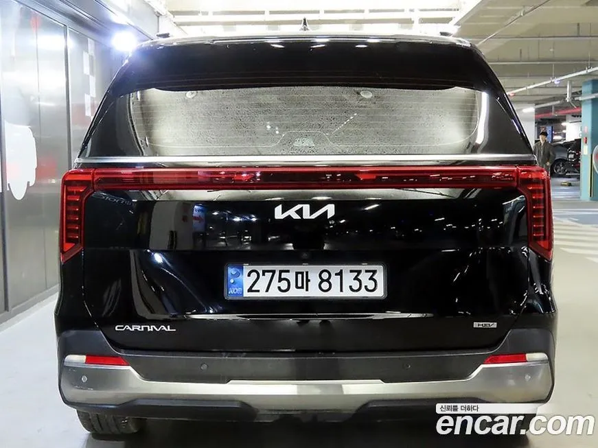 Kia Carnival — фото 5