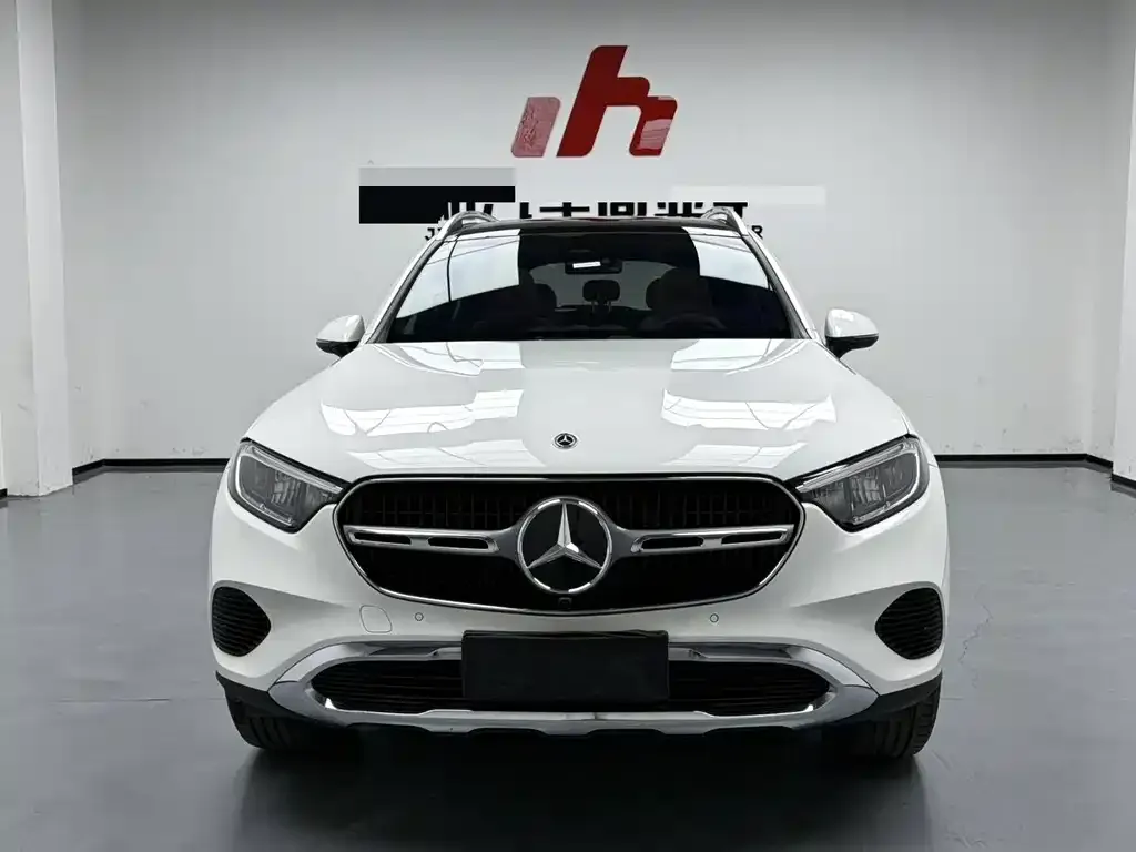 Mercedes-Benz GLC 2023 из CN, фото 2