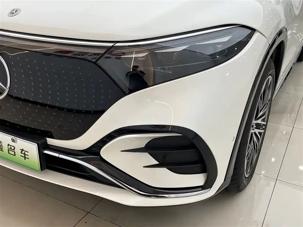 Mercedes-Benz EQS SUV 2025 из CN, фото 6
