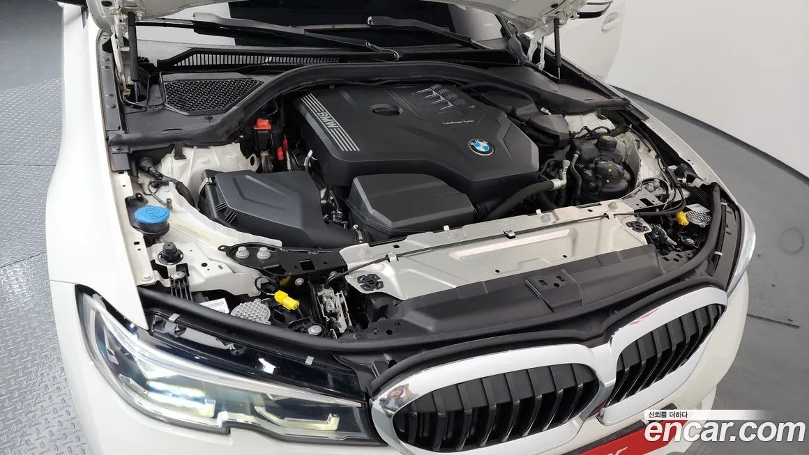 BMW 3-Series 2021 из KR, фото 6