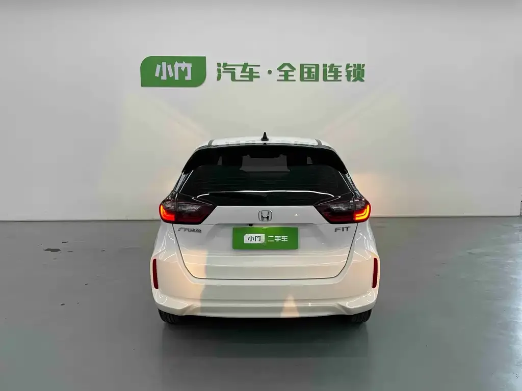 Honda Fit — фото 4
