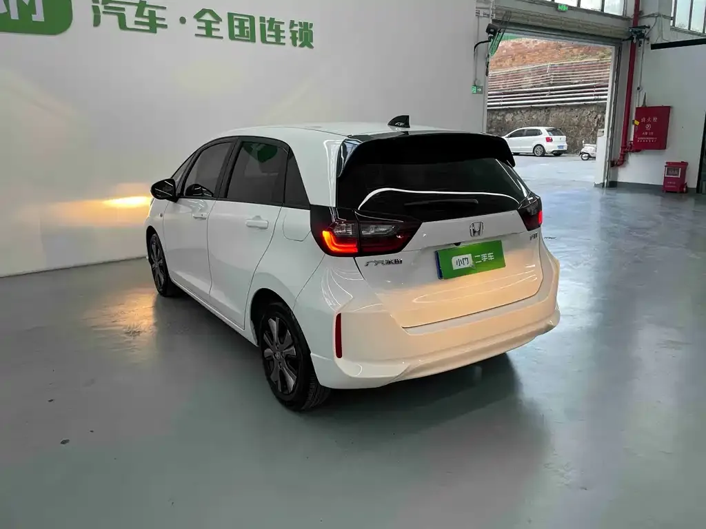 Honda Fit — фото 6