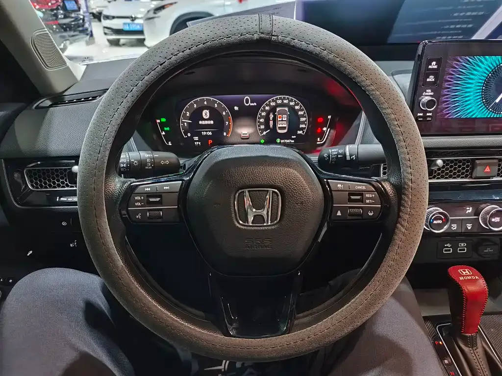 Honda Civic — фото 10
