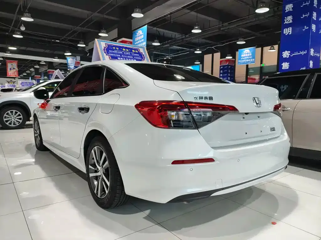 Honda Civic — фото 7