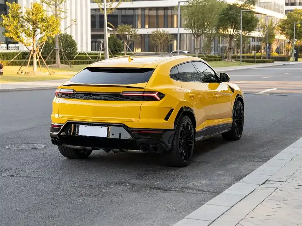 Lamborghini Urus SE 2025 из CN, фото 4