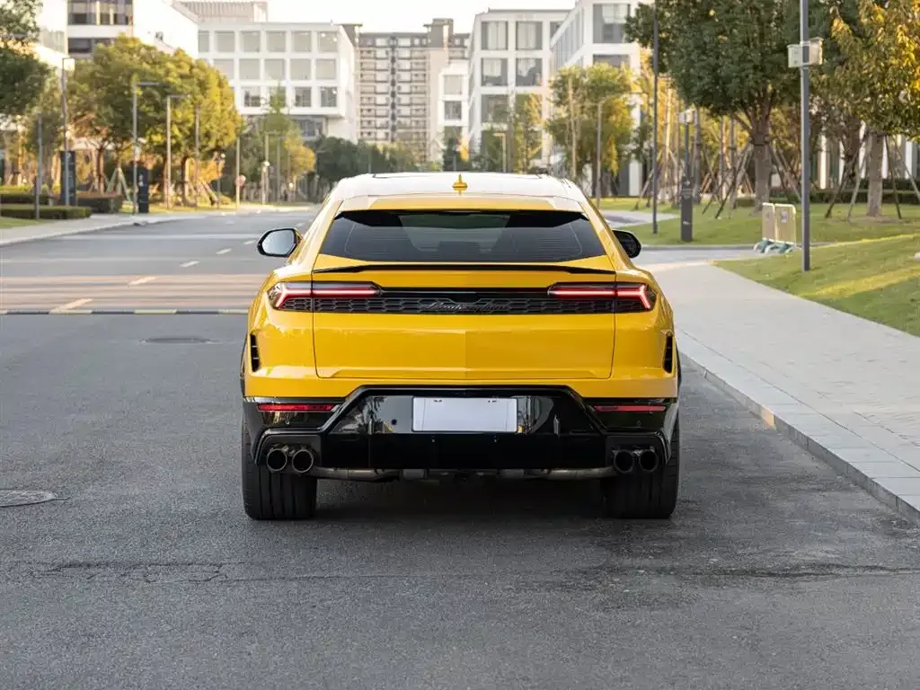 Lamborghini Urus SE 2025 из CN, фото 5